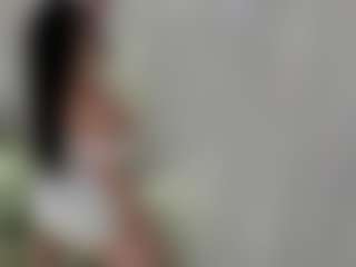 Live cam show with Evaa - Public on Free Soda