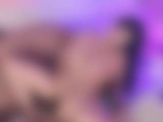 Evaa's Live Sex Cam Show