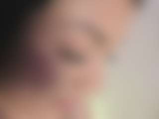 Evaa's Live Sex Cam Show