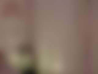 Evaa's Live Sex Cam Show