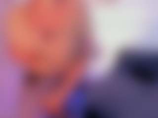 Evaa's Live Sex Cam Show