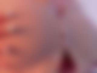 Live cam show with Evaa - Twerking on Gym Cam Girls