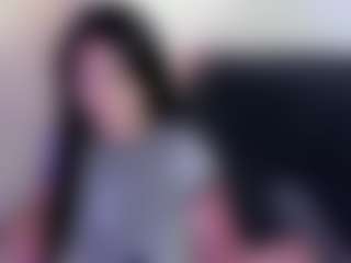 Evaa's Live Sex Cam Show