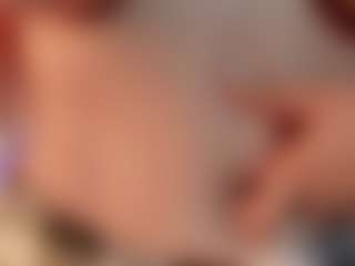Evaa's Live Sex Cam Show