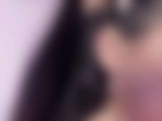 Live cam show with Evaa - Public Brown Hair on Strip Flash - Live Sex Shows