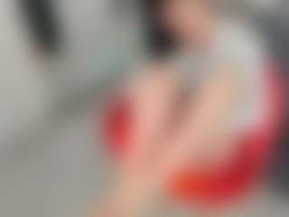Evaa's Live Sex Cam Show