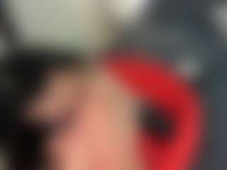 Live cam show with Evaa - Flashing on Cam Slut