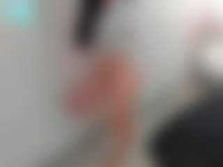 Evaa's Live Sex Cam Show