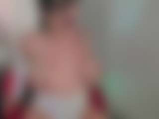 Evaa's Live Sex Cam Show