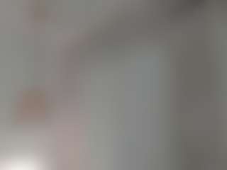 Evaa's Live Sex Cam Show