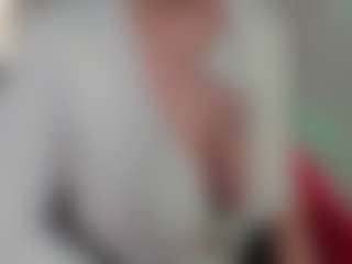 Evaa's Live Sex Cam Show