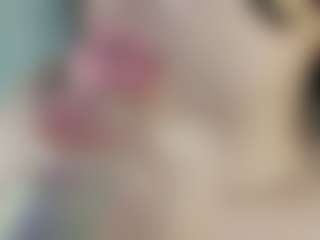 Evaa's Live Sex Cam Show