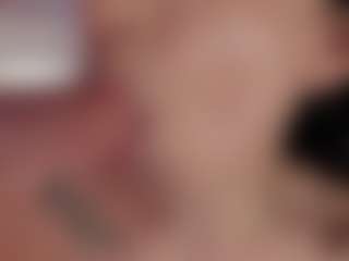 Evaa's Live Sex Cam Show