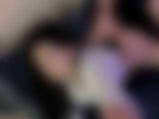Evaa's Live Sex Cam Show