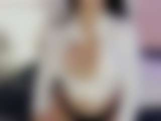 Evaa's Live Sex Cam Show