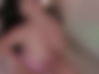 Live cam show with Evaa - Butt Plug on studioflirtlive.com