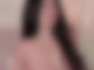 Live cam show with Evaa - Shaved Pussy on boobsie.com