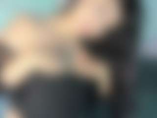 Live cam show with Evaa - Brown Hair on live18s.com