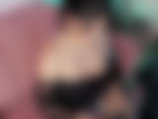 Live cam show with Evaa - Anal Curvy on LiveSexCams6