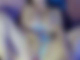 Evaa's Live Sex Cam Show