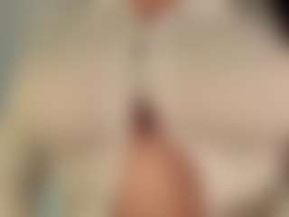 Live cam show with Evaa - Fullynaked on CamClone