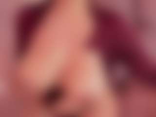Evaa's Live Sex Cam Show