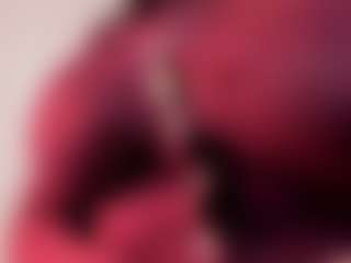 Evaa's Live Sex Cam Show