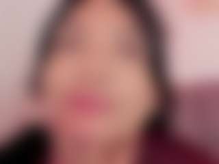 Evaa's Live Sex Cam Show