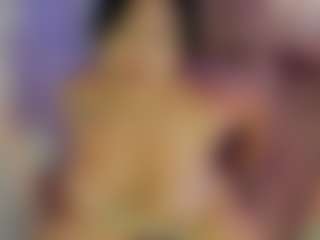 Evaa's Live Sex Cam Show