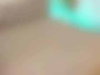 Evaa's Live Sex Cam Show
