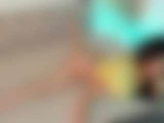 Evaa's Live Sex Cam Show