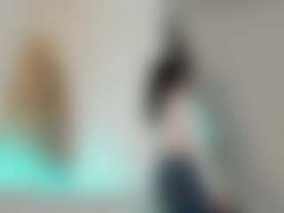 Evaa's Live Sex Cam Show