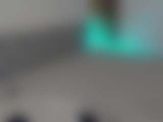 Evaa's Live Sex Cam Show
