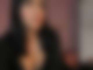 Live cam show with Amber - Average on AdultVida.com