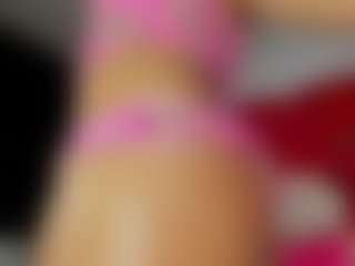 Live cam show with Amber - Creampie on SxyPornLive
