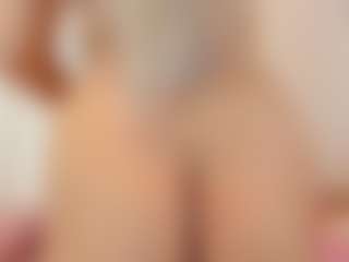 Live cam show with Ninnavous - Drinking on Camsoda Late Night