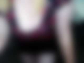Live cam show with OliviaVerr - Smoking on Cam Slut