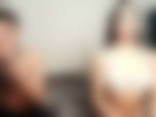 Live cam show with Ariana_Max - Nipple Piercings on livesuperchat.net