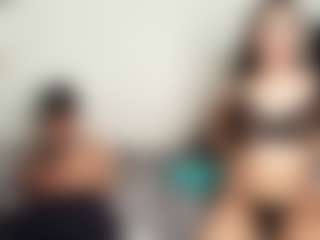 Live cam show with Ariana_Max - Teen (18+) on CamSodaAdn