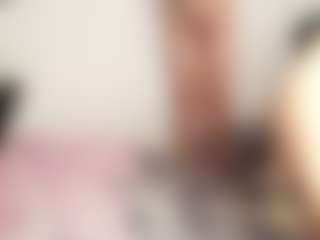 Live cam show with Ariana_Max - Genital Piercings on Camsoda