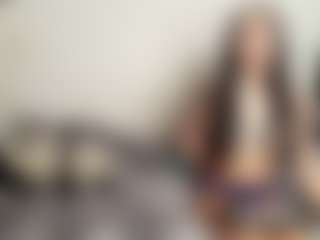 Live cam show with Ariana_Max - Striptease on Camsoda