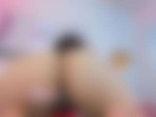 Live cam show with HannaForger - Full Nudity on Instabang