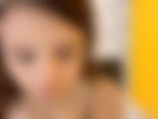Live cam show with JoniGuice - Slim on hrnylive.com
