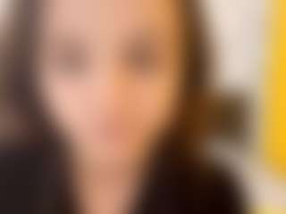 Live cam show with JoniGuice - Small Ass on Gym Cam Girls
