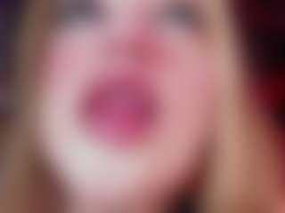 Kinky-Doll's Live Sex Cam Show