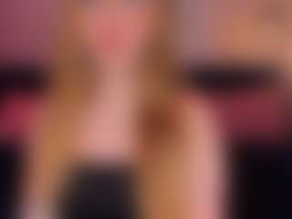 Kinky-Doll's Live Sex Cam Show