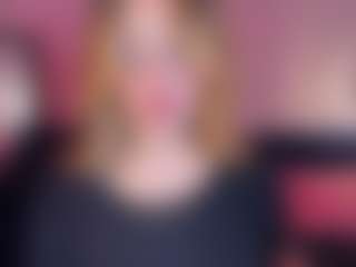 Live cam show with Kinky-Doll - Small Tits on dropp.cam