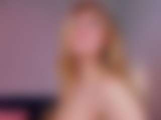 Live cam show with Kinky-Doll - Small Tits on Camsoda