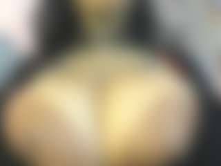Live cam show with Nocturnapsy - Body Massage on Camsoda