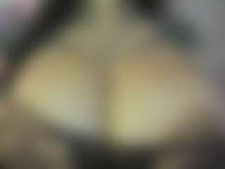 Live cam show with Nocturnapsy - Facial Piercings on Streamer API